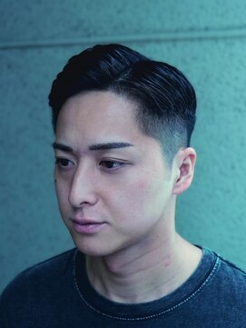 ダウバーバーショップ 表参道(DAU BARBER SHOP) アイロンパーマ 理容室 バーバー リクルート ビジネスマン 短髪