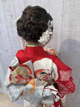 ヴィサージュ(VISAGE) 七五三ヘア