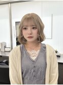 ミルクティーベージュ