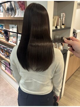 【担当きょうこ】ブリーチ１回ベースに髪質改善赤み消しベージュ