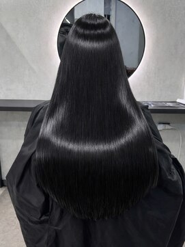 ユニー(uniii) 【uniii】 髪質改善/髪質改善縮毛矯正/髪質改善カラー