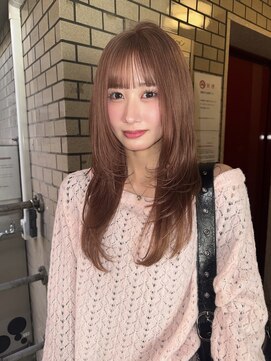 シイ(SIE) ピンクベージュ　ブリーチカラー