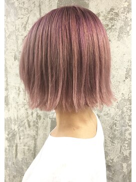 ニコフクオカヘアーメイク(NIKO Fukuoka Hair Make) 「NIKO」ホワイトピンク