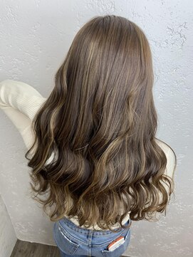 プライズ アイリス 池袋東口店(prize Iris) ハイライトイルミナカラー透明感【池袋東口/池袋/池袋駅】