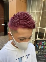 ネオリーブアイム 横浜西口店(Neolive aim)&nbsp;横浜★ピンクヴァイオレットの刈り上げフェード