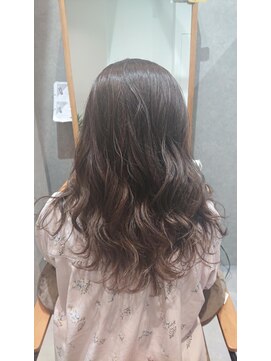 スーリール 西新店(Sourire) ゆるふわロング×ラベンダーグレージュ☆