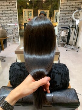 ユニ(Uni.) 髪質改善トリートメント