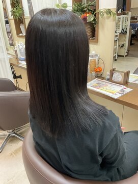 コアフィールフィス(COIFFURE fils) 【見附　今町】髪質改善　ダークカラー　インナーカラー