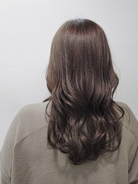 ラテ アトリエ(latte atelier) 大人可愛い/イルミナカラー