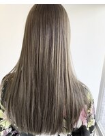 ニル 柏の葉(Nil)&nbsp;☆カーキベージュ　透け感　透明感カラー　髪質改善☆