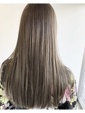 ニル 柏の葉(Nil) ☆カーキベージュ　透け感　透明感カラー　髪質改善☆