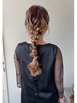 ホワイトルーム(White Room) 編みおろし × hair arrange