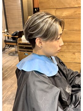 ハグ 横浜(HUG) メンズバレイヤージュ＊ホワイトシルバー