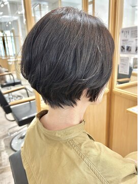 フェリアファム 北千里(FERIA fam) 大人ウェーブショート