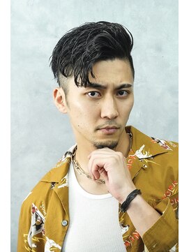 クロムトウキョウ ザ バーバー ネオン 新宿店(CHROM TOKYO the Barber ne/on) かき上げショートスタイル