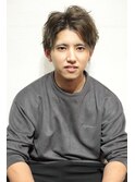 ハイライトを活かしたパーマ風モテ髪