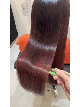 エミュスト(Emuest) 心斎橋 トリートメント 髪質改善 ストレート