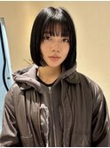 大人ボブ大人ショートボブ切りっぱなしボブ前髪あり前下がりボブ