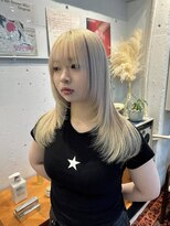 イル 天神大名店(ill)&nbsp;レイヤーカット/ホワイトカラー/ポイントエクステ(天神/大名)