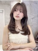 セミロング30代40代ストレートレイヤー前髪なし前髪あり表参道