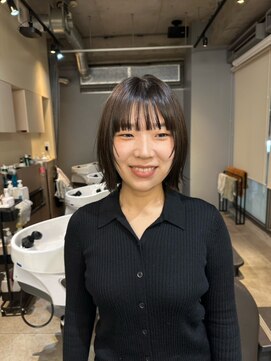 オルセン(OLSEN) ボブ/ナチュラルボブ/グレージュ/ステップカット/ワイドバング