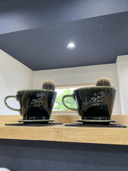 髪切屋わっぜの写真/【顔周りのケアで印象UP】理容室ならではのプロの技！眉カットや身だしなみケアで清潔感ある男前へ◎