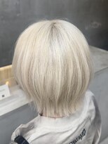 エクラ(ECLAT)&nbsp;ホワイトカラー