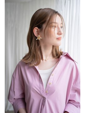 マグノリア オモテサンドウ(MAGNOLiA Omotesando) ぱらっと前髪の柔らかストレートくびれヘア・担当KAYO