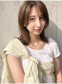切りっぱなしロブ/くびれヘア/外ハネ/フェイスレイヤー