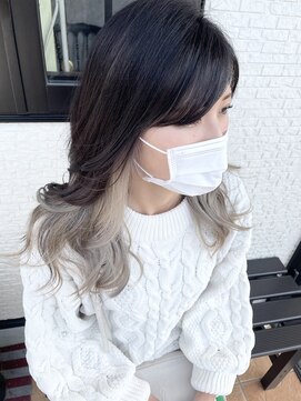 リリー ヘアーアンドビューティー(Lily) インナーカラー