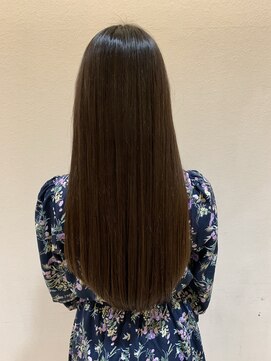 キキ(kiki) ラベンダーロング_グレージュカラーボブウルフ_kiki0009