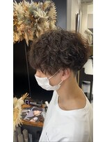 シロ(SHILO)&nbsp;波巻きパーマスタイル