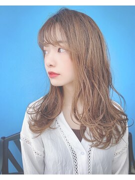 フィーカ(fiica) ナチュラルミディアムスタイル