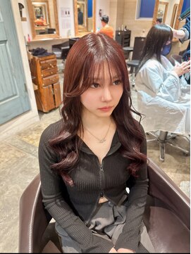 アルーシェ 新宿店(Alushe) チェリーレッド×ヨシンモリ