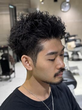 フランクスバーバーザスタンド(Frank’s barber the stand) スパイキーピンツイストパーマE