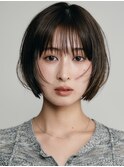 横浜西口レイヤーボブショコラベージュ丸みショートボブ前髪あり