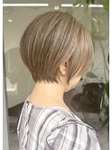 くびれショートボブ40代50代グレイカラー白髪染め白髪ぼかし