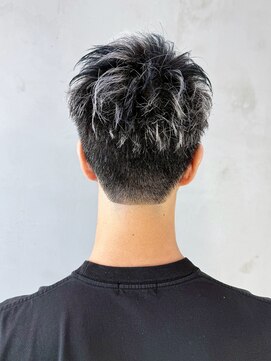 アルバム 渋谷パルコ(ALBUM) ブルーブラック刈り上げセンターパートサーフカール_ba559742