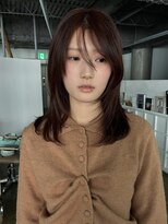 ナヌークカフラ(nanuk kafla)&nbsp;ミディアムレイヤー/ハッシュカット/顔周りカット