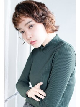 ラフィス ヘアーピュール 梅田茶屋町店(La fith hair pur) 【La fith】 大人可愛いショートスタイル