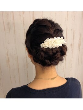 ボア トウキョウ(Voix Tokyo) 編み込みすっきりアップ