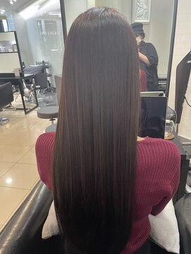 ラブクロムトーキョー オモテサンドウ(LOVECHROME OMOTESANDO) カット　カラー　トリートメント