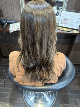 髪の美院 シャルマン ビューティー クリニック(Charmant Beauty Clinic) マットグレージュ