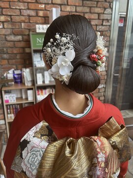 ビハツヤ(BIHATSU-YA) 成人ヘアセット