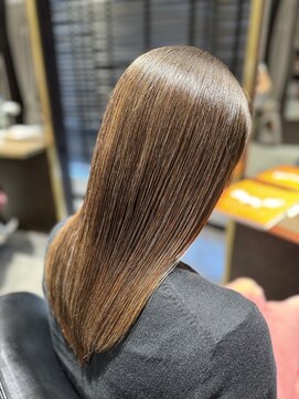 オンザゴーベイタウン(ON THE GO baytown) 【髪質改善】艶髪ストレート