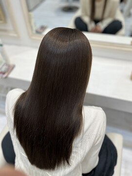 フェリー 有明ガーデン店(FEERIE) アッシュカラー/髪質改善トリートメント