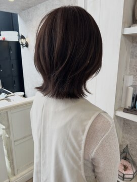 キャアリー(Caary) 福山美容室caary レイヤーボブ明るめブラウンイルミナカラー30代