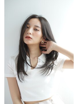 ルフュージュ バイ プロデュース 相模大野店(Refuge by Produce) 暗髪/レイヤーカット/長めバング