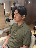 ウノプリールヴァモス(unopulir Vamos)&nbsp;メンズナチュラルセンターパート