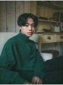 好印象なセンター分けショート